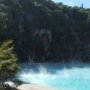 Le lac de l'Enfer a une jolie couleur turquoise